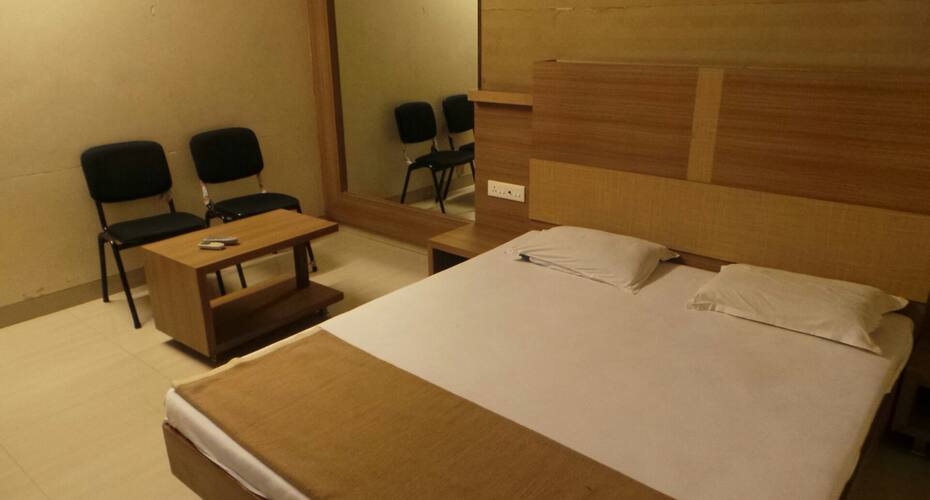 Hotel Utsav Bhiwandi, Thane 4